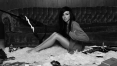 Woman long hair singers