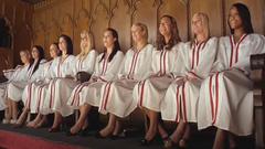 Woman Men Van Wilder