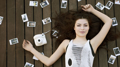 Woman miranda cosgrove