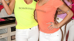 Woman miranda kerr models