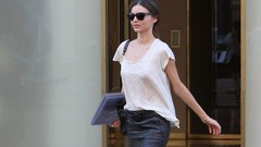 Woman miranda kerr models