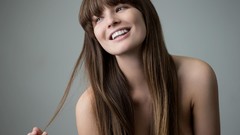 Woman models Bernadette Kaspar