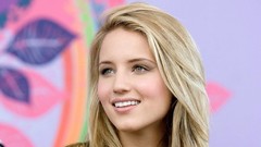 Woman models Diana Agron