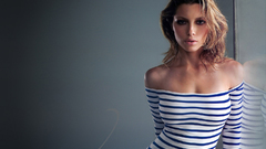 Woman models Jessica Biel