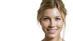 Woman models Jessica Biel