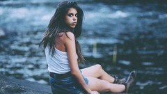 Woman models LaunchLook