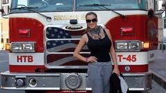 Woman models sunglasses Jordan