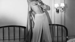 Woman Monica Bellucci grayscale