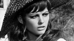 Woman monochrome claudia cardinale