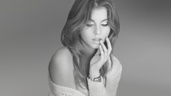 Woman monochrome models Lilly C