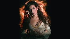 Woman nelly furtado backlights