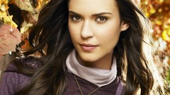 Woman odette annable