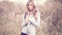 Woman outdoors blondes Paris Nichole