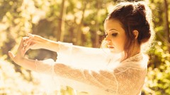 Woman outdoors sunlight brunettes pictorial