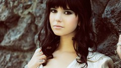 Woman pierced nose Hanna Beth Hanna Beth Merjos