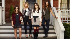 Woman Pretty Little Liars Actress lucy hale ashley benson 