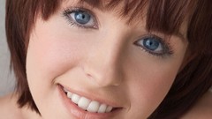 Woman redheads Hayden Winters