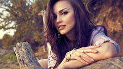 Woman rings faces earrings bracelets brunettes necklaces 