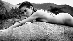 Woman rocks Roberta Murgo