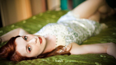 Woman room redheads beds