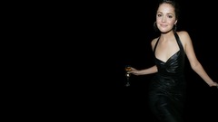 Woman Rose Byrne black