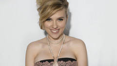 Woman Scarlett Johansson Actress