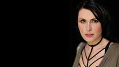 Woman Sharon den Adel