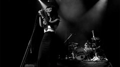 Woman singers marina and the diamonds