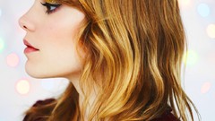 Woman singers redheads Canadian Beatrice Martin Coeur de Pirate