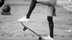 Woman Skateboarding models skatergirl