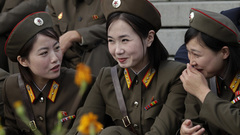 Woman soldiers north korea
