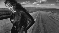 Woman sons of anarchy