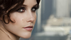 Woman sophia bush One