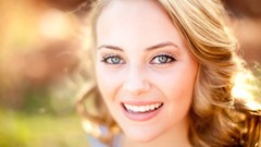 Woman sunny blondes smiling blue eyes Kendall