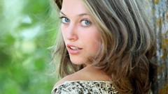 Woman Tamara faces long hair blue eyes brunettes models 