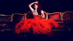 Woman tattoos wenskid