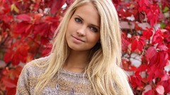 Woman teeth blondes brunettes teen Norwegian jailbait Emilie 