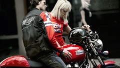 Woman Thruxton blondes motorbikes Triumph Motorcycles