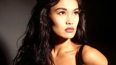 Woman Tia Carrere