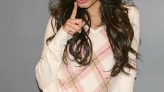 Woman vanessa hudgens