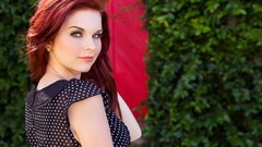 Woman waiting models redheads Karoline Kate