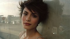 Woman widescreen Actress brunettes short hair shannyn sossamon