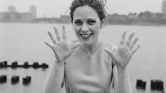 Woman zooey deschanel