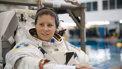 Women NASA USA training