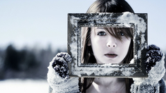 Women winter lips frames