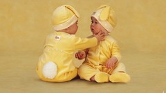 Yellow babies Anne Geddes