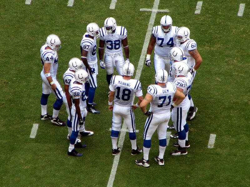 Indianapolis Colts huddle
