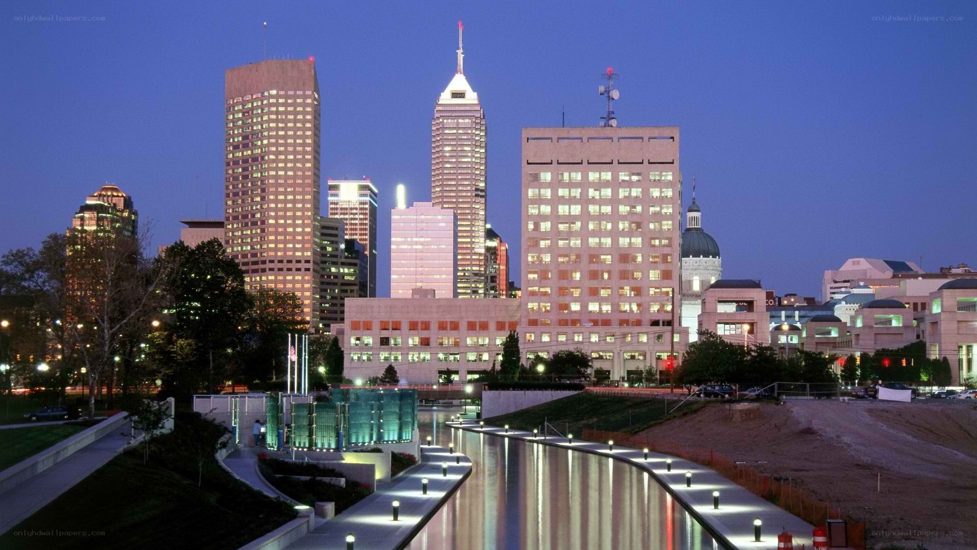 Indianapolis skyline at dusk