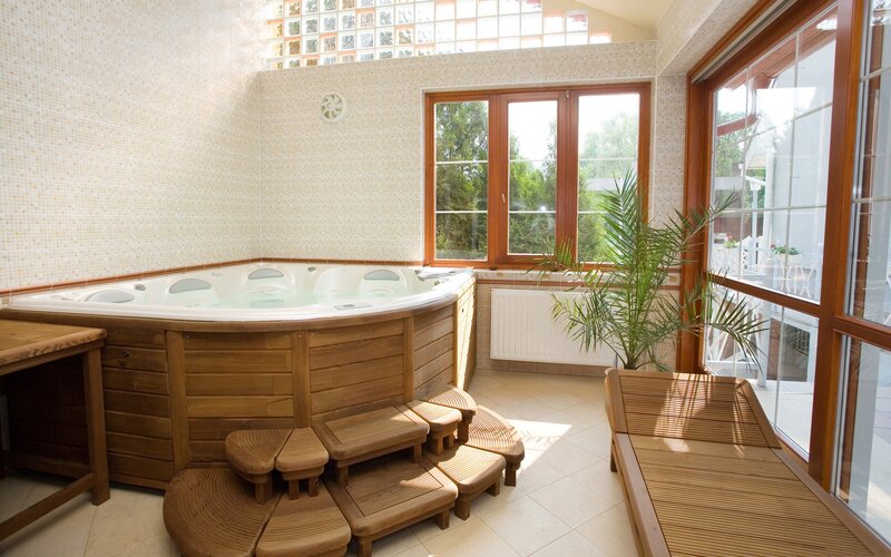 Indoor hot tub room