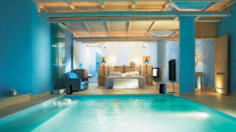Indoor Pool Bedroom — Blue